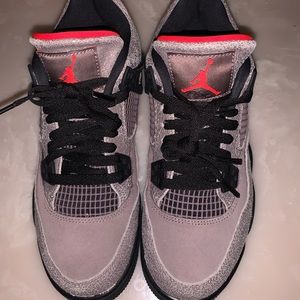 Jordan 4 taupe haze